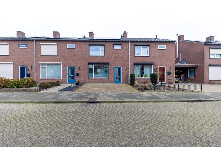 Foto 3 van Professor Wöbelstraat 7