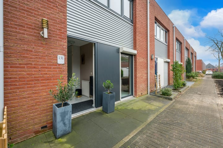 Foto 3 van De Hovenlaan 131