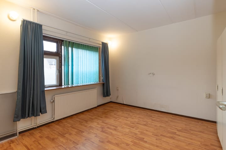 Foto 17 van Professor Wöbelstraat 7