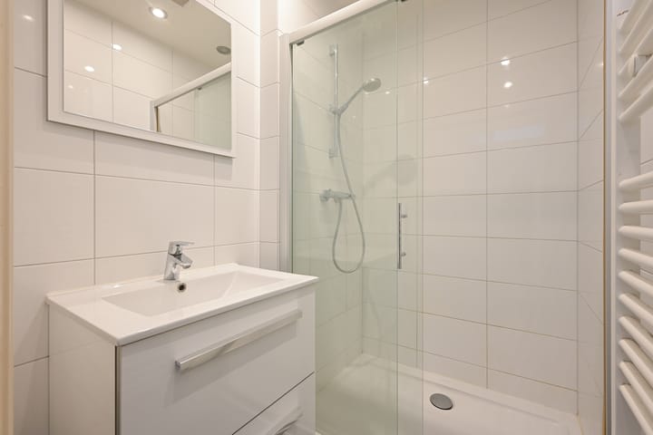 Foto 12 van Gevers Deynootweg 49-C