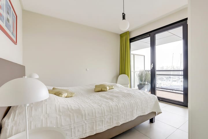 Foto 6 van Muidenweg 1-P