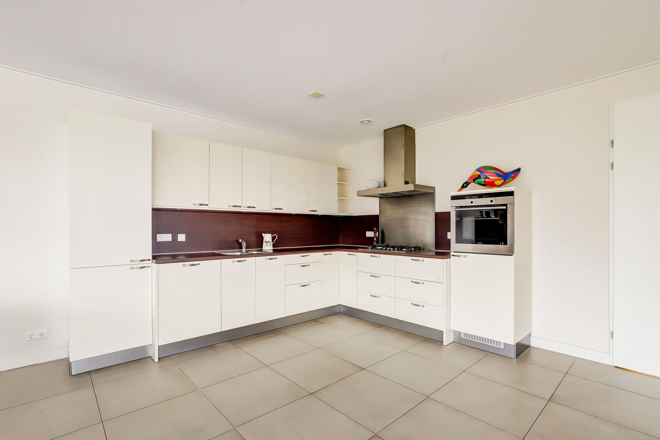 Foto 15 van Muidenweg 1-P