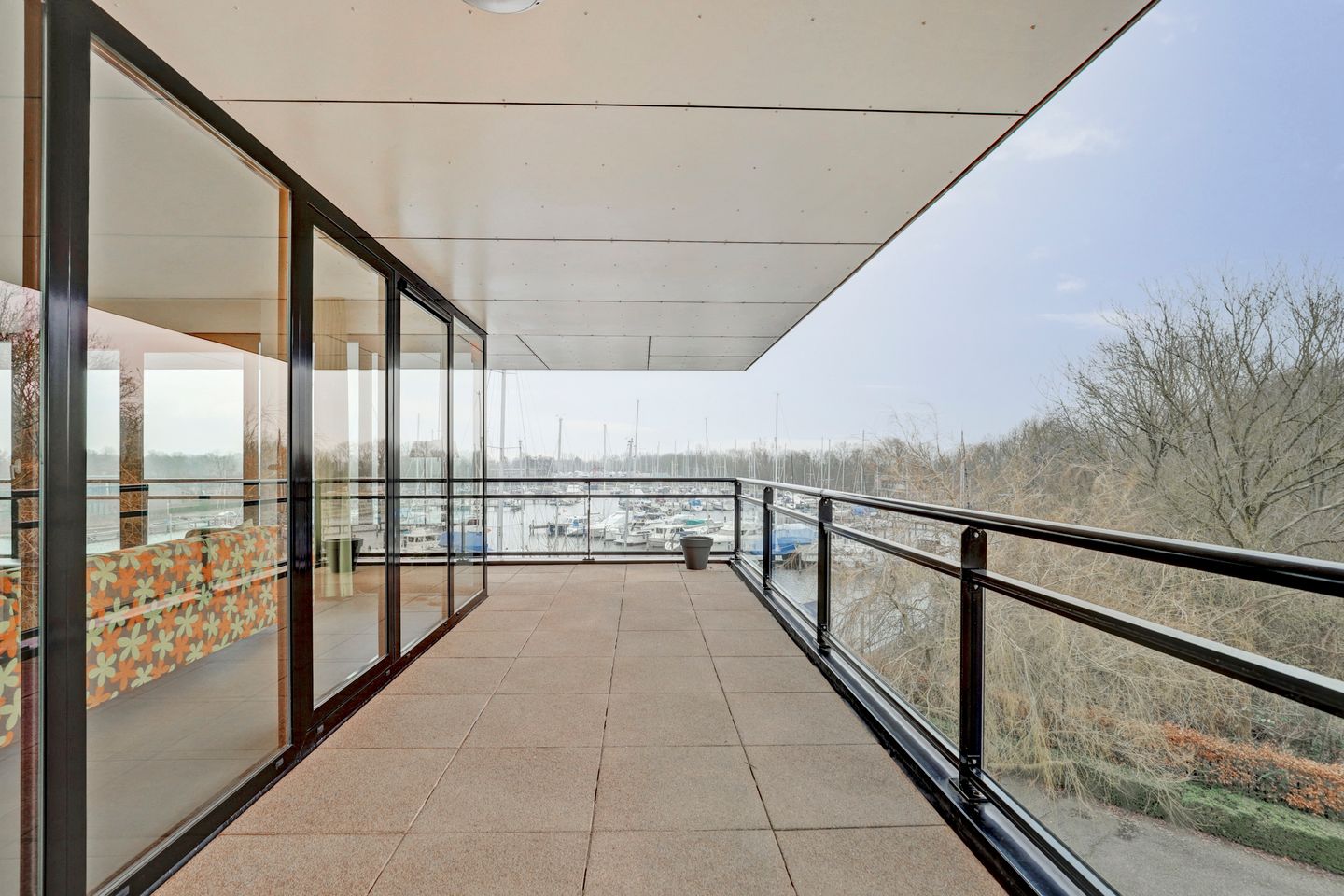 Foto 20 van Muidenweg 1-P