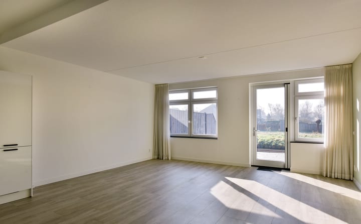 Foto 2 van Benedenland 30