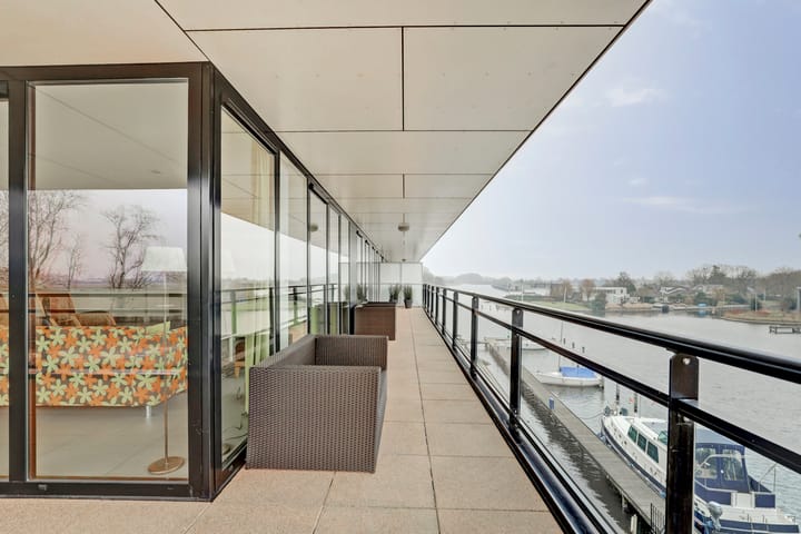 Foto 21 van Muidenweg 1-P