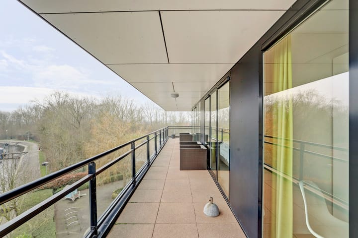 Foto 23 van Muidenweg 1-P