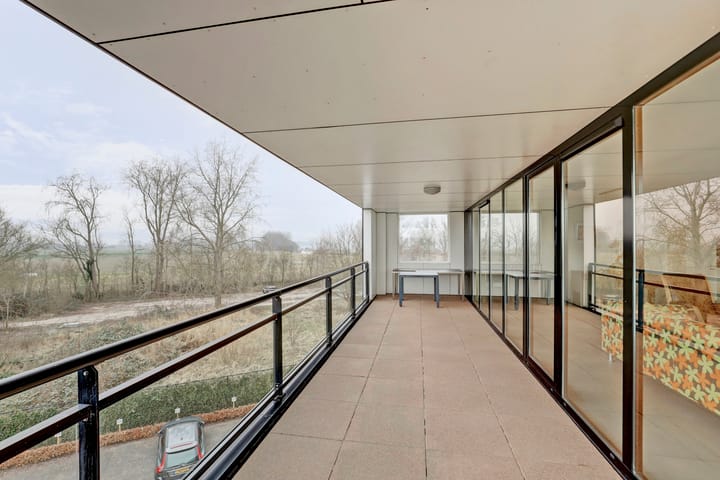 Foto 24 van Muidenweg 1-P