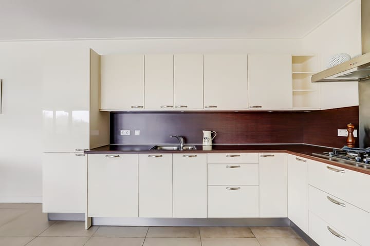 Foto 16 van Muidenweg 1-P