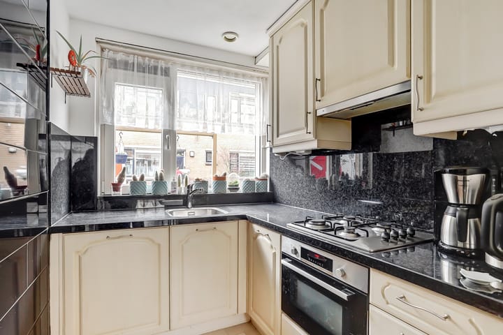 Foto 5 van Zilvermeeuw 25