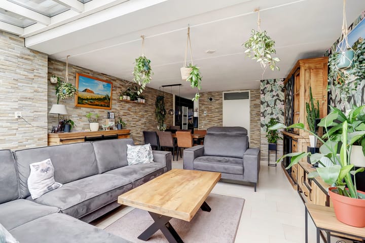 Foto 14 van Zilvermeeuw 25