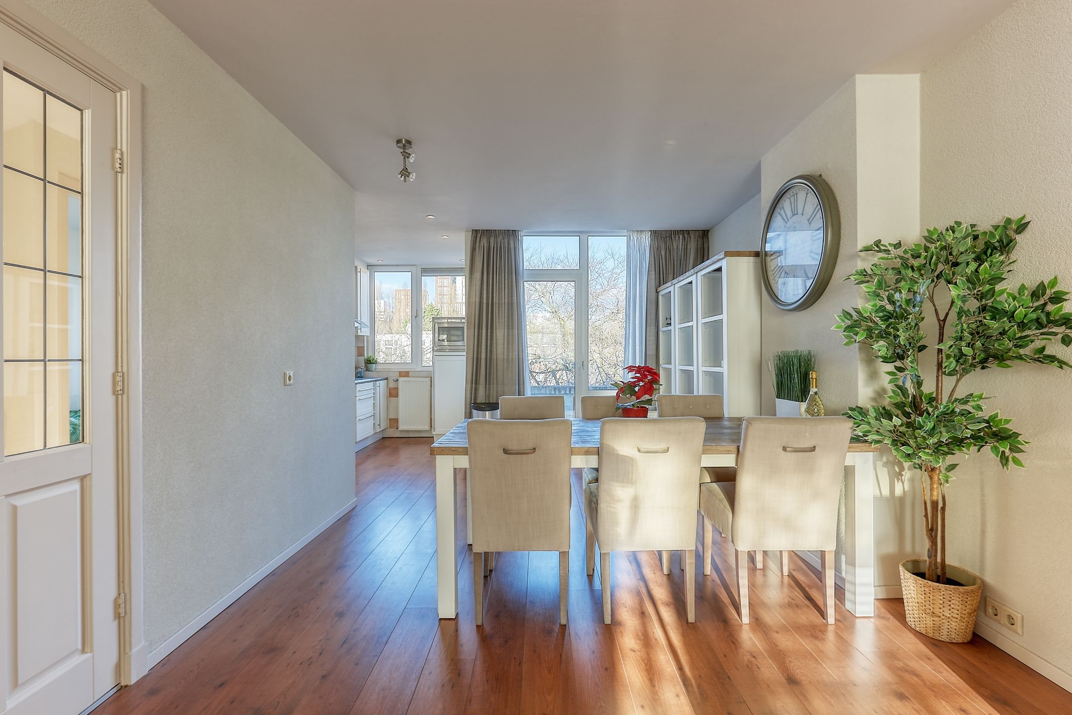 Foto 12 van van Naeltwijckstraat 17