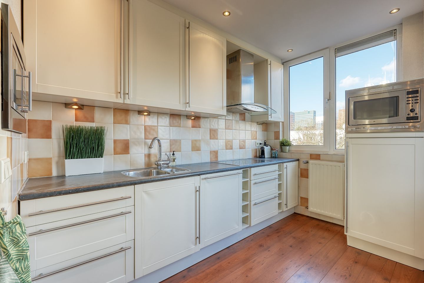 Foto 14 van van Naeltwijckstraat 17