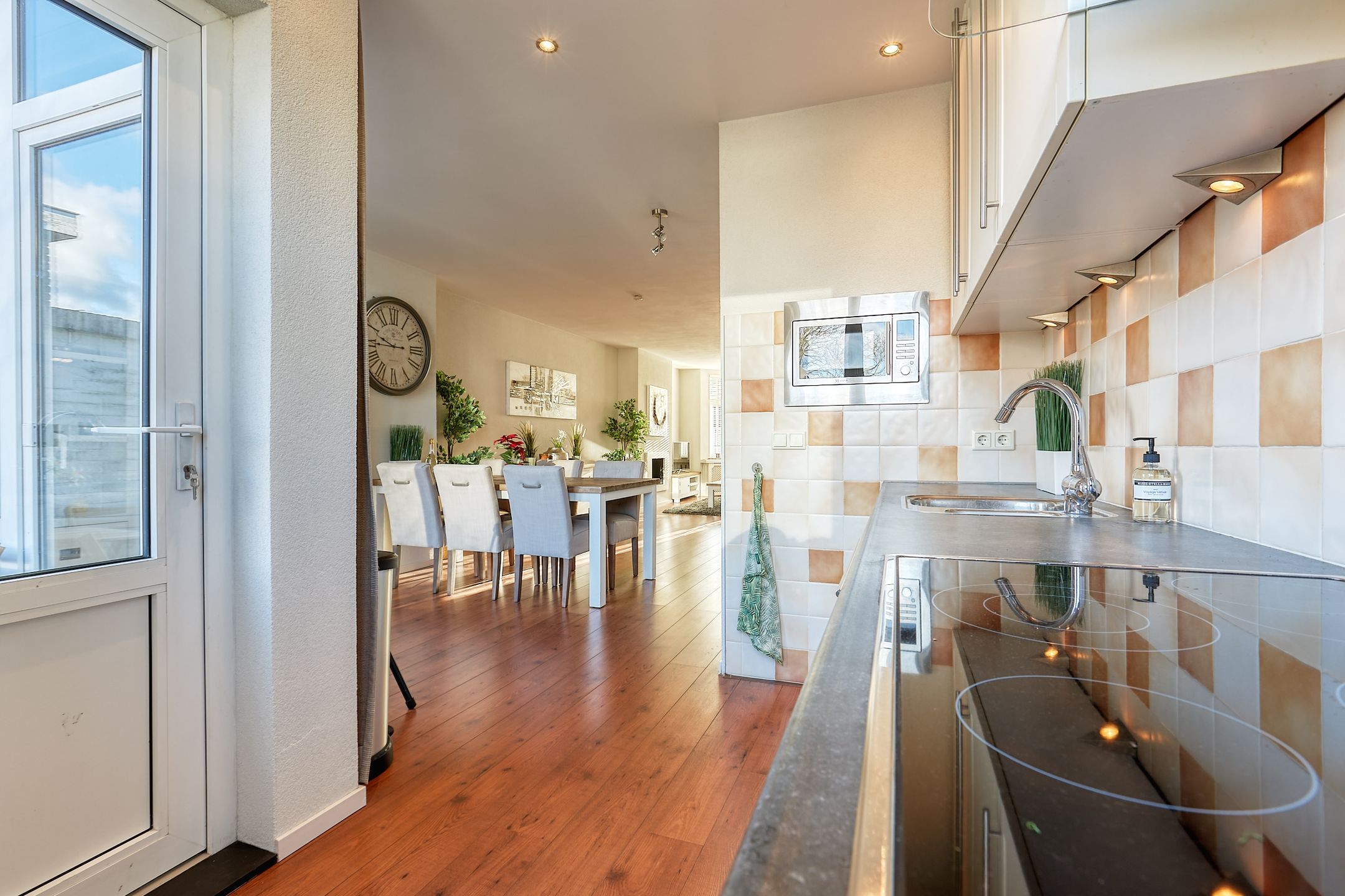 Foto 15 van van Naeltwijckstraat 17