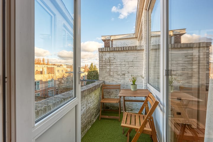 Foto 16 van van Naeltwijckstraat 17