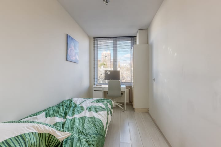 Foto 25 van van Naeltwijckstraat 17