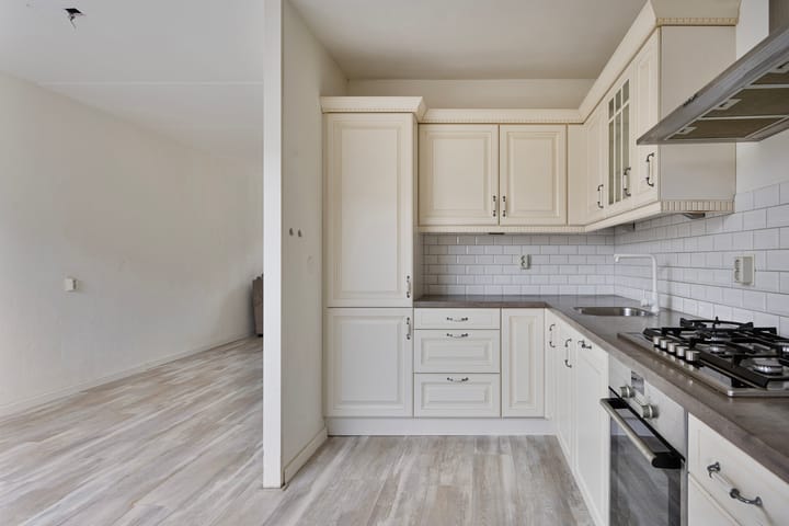 Foto 12 van Bredasingel 282