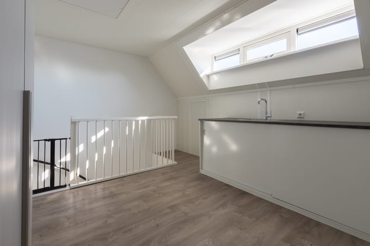 Foto 32 van Van Houtenlaan 26