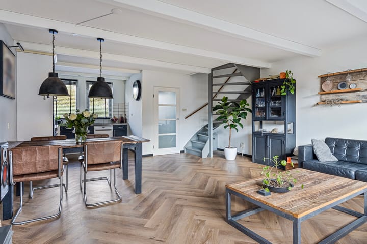 Foto 2 van Zestienhovensekade 6