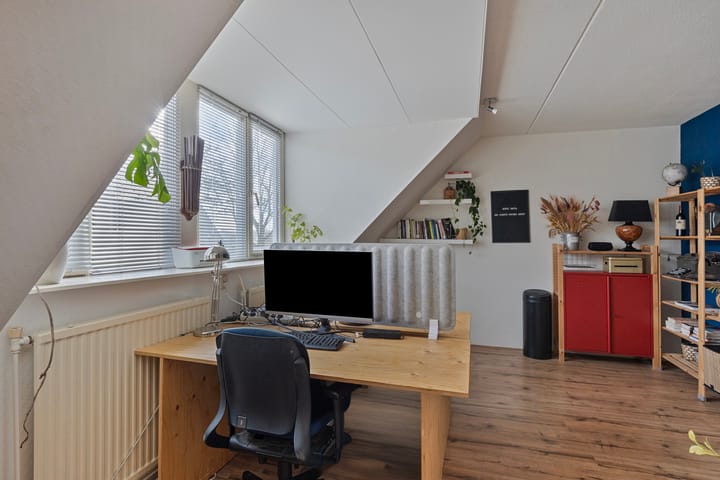 Foto 24 van Zestienhovensekade 6