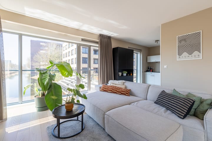 Photo 20 of Bernard de Wildestraat 576