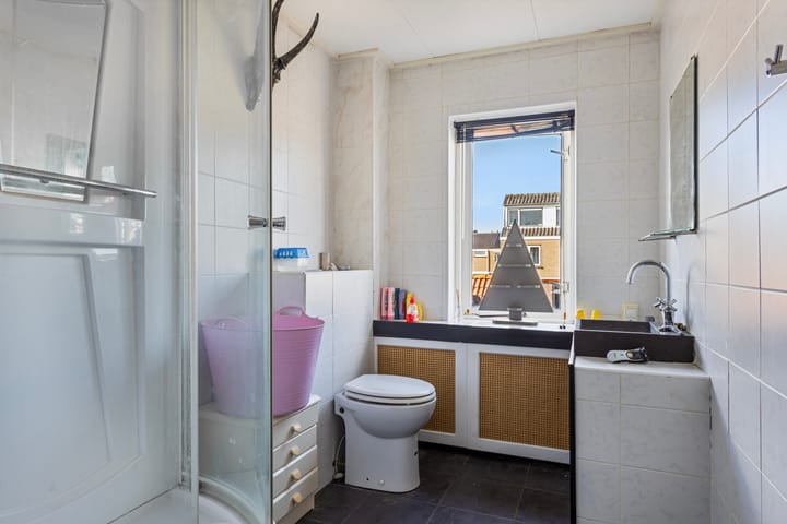 Foto 15 van Roosenhoeklaan 33