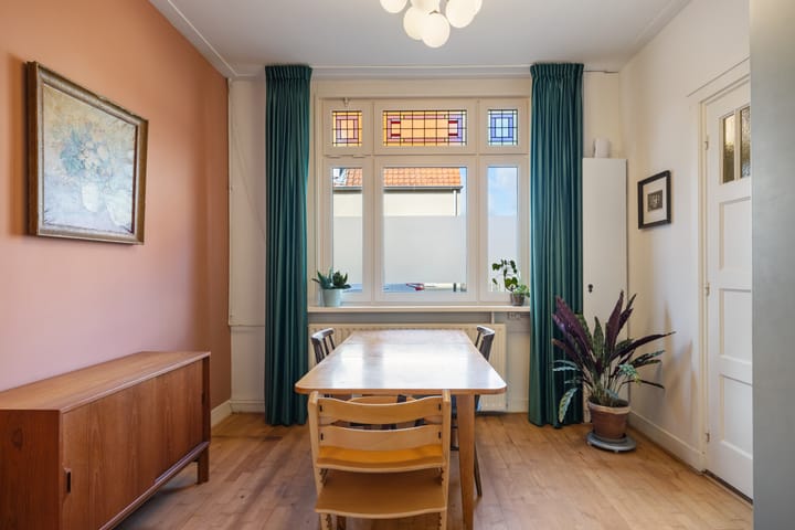 Foto 14 van Van Dijckstraat 20