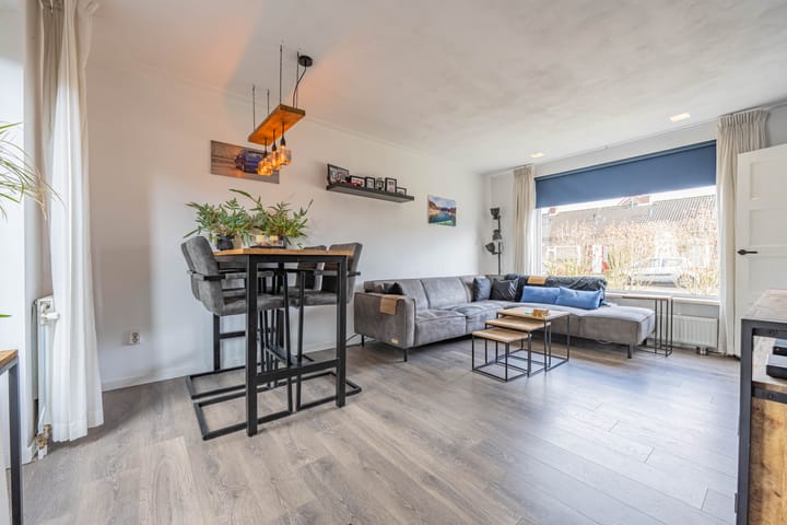 Foto 11 van Rozenstraat 8