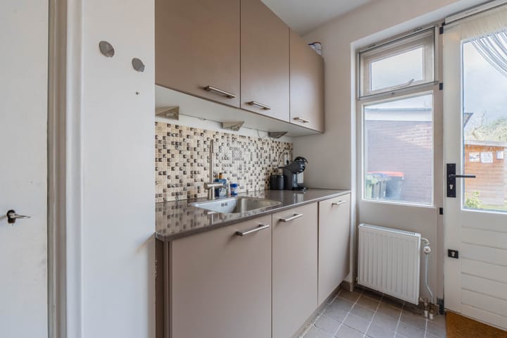 Foto 20 van Rozenstraat 8