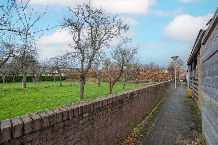 Foto 30 van Rozenstraat 8