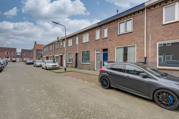 Foto 2 van Dennenstraat 21