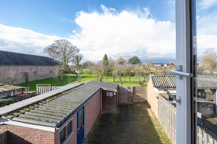 Foto 36 van Rozenstraat 8