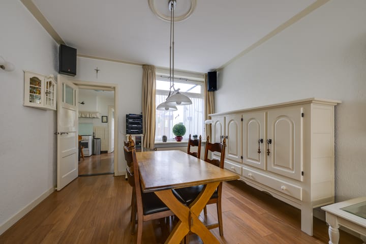 Foto 8 van Dennenstraat 21