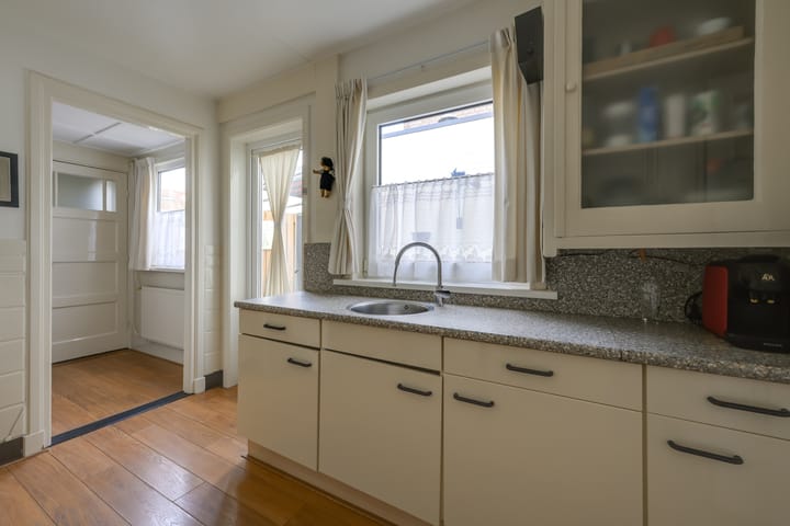 Foto 10 van Dennenstraat 21