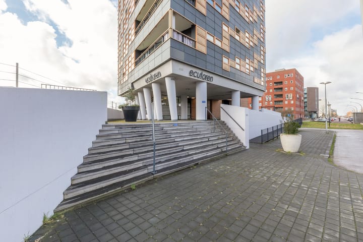 Foto 2 van Ecuplein 12