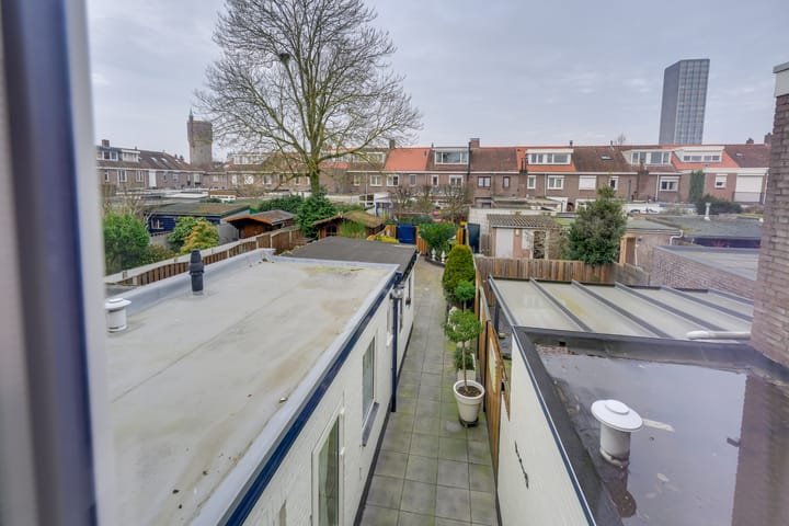 Foto 22 van Dennenstraat 21