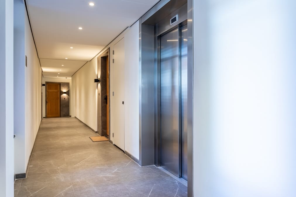 Photo 10 of Van Stolkweg 14-7