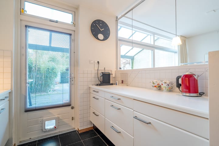 Foto 24 van Troelstralaan 65-A