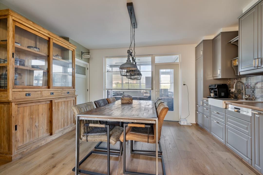 Foto 2 van Dennis Leestraat 77