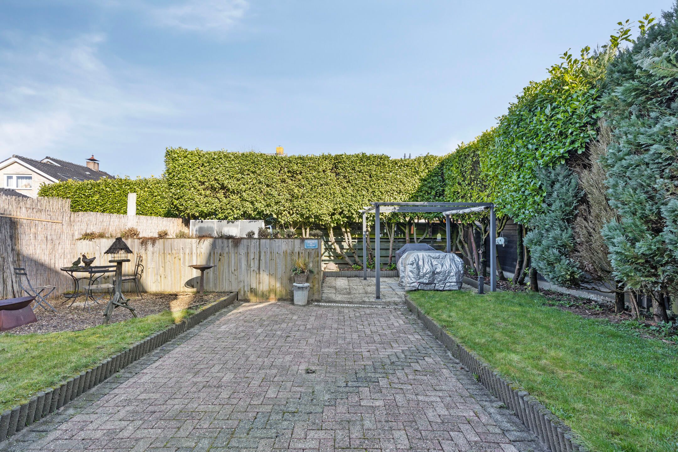 Foto 6 van Dennis Leestraat 77