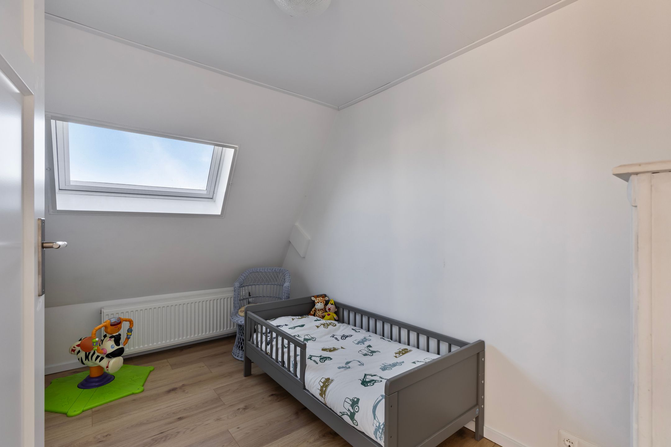 Foto 27 van Dennis Leestraat 77