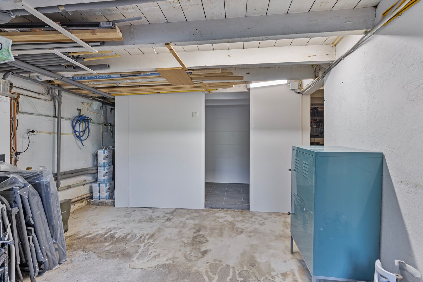 Foto 35 van Dennis Leestraat 77