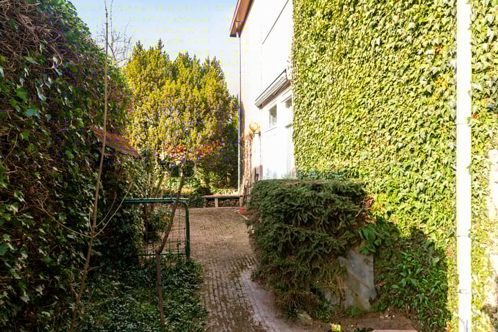 Foto 28 van Kerkallee 25