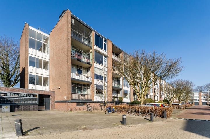 Foto 2 van Schrijverspark 87