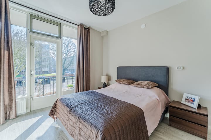 Foto 21 van Schrijverspark 87