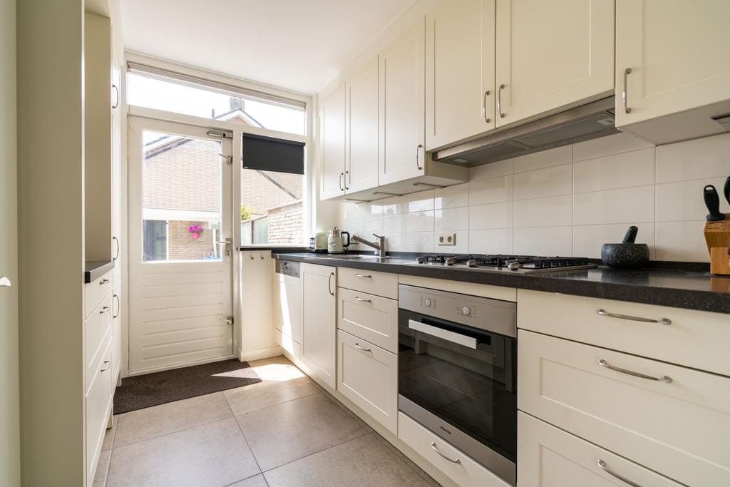 Foto 8 van Clematislaan 59