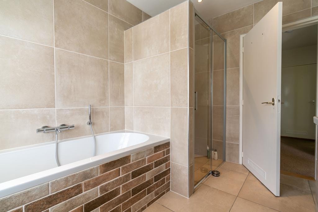 Foto 16 van Clematislaan 59