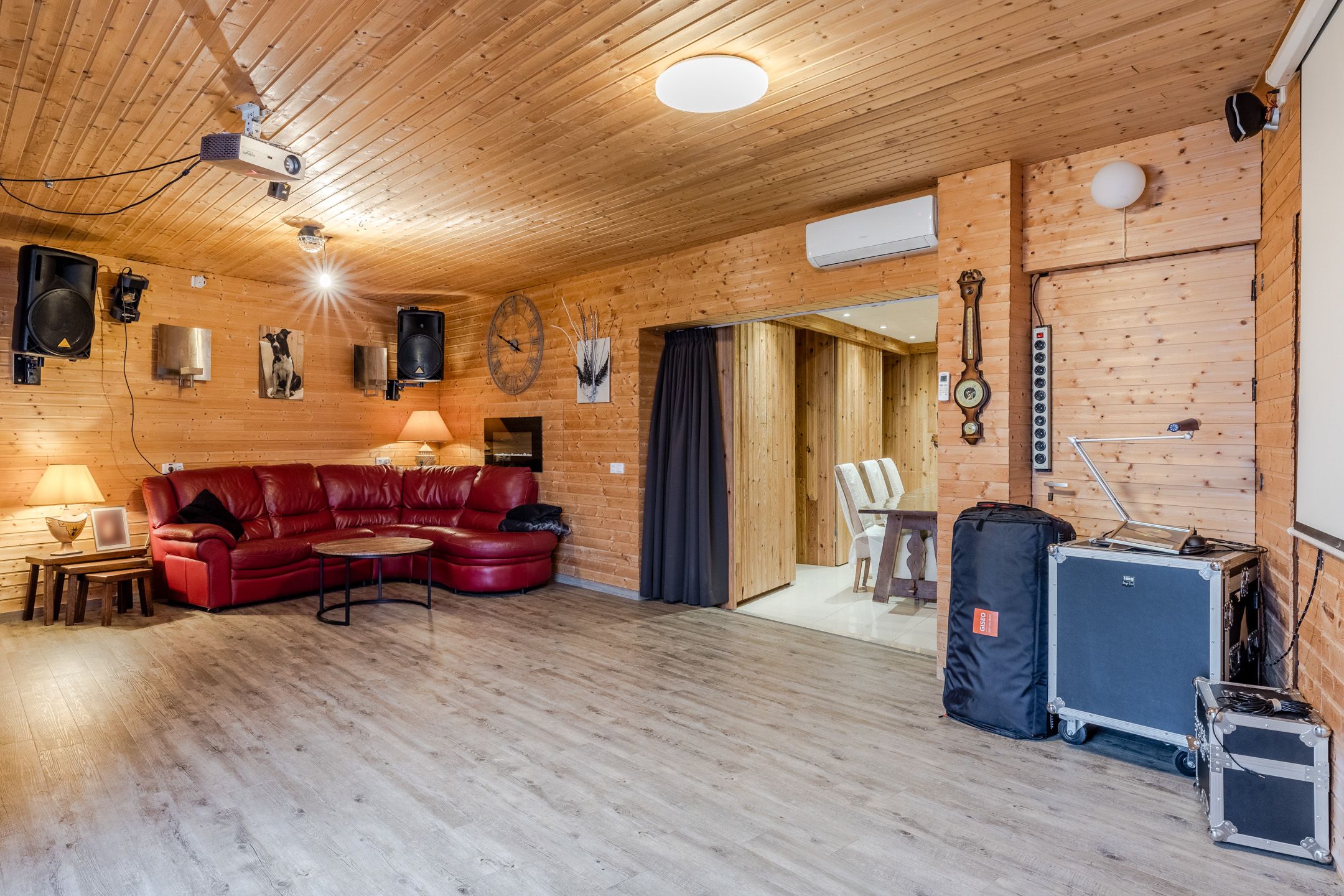 Photo 3 of Veestraat 37