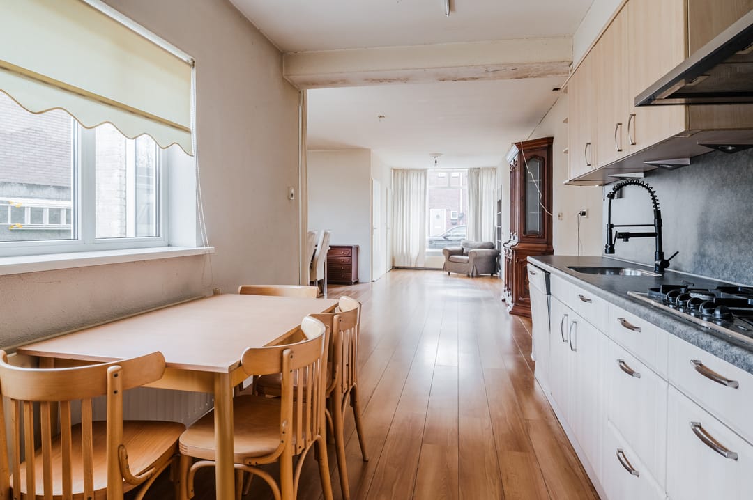 Photo 8 of Veestraat 37