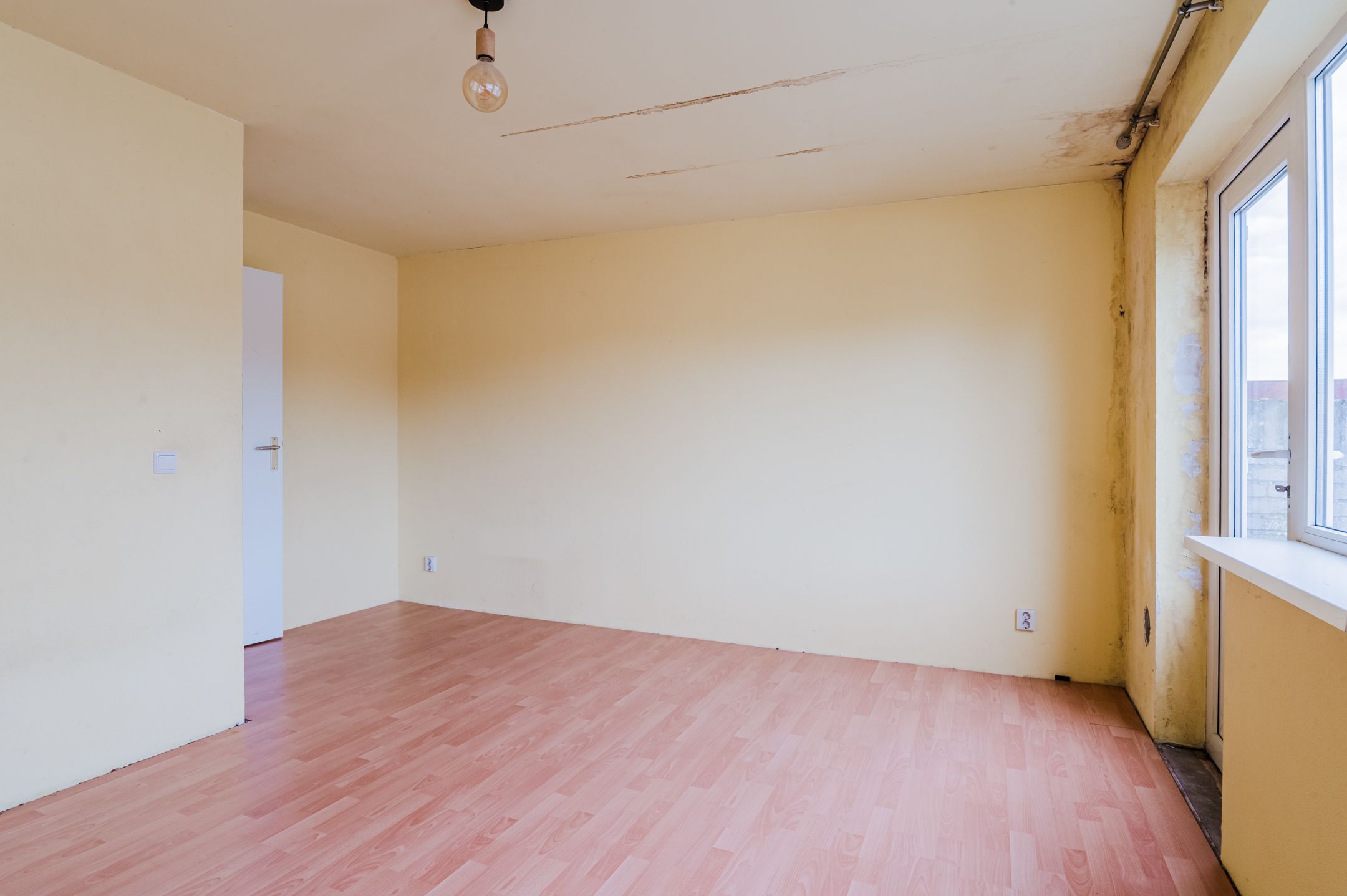 Photo 12 of Veestraat 37