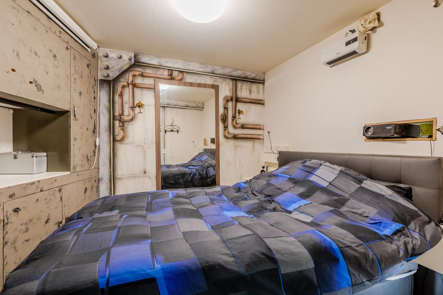 Photo 25 of Veestraat 37